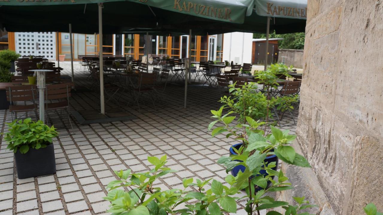 Gasthof Zur Post Neunkirchen am Brand Εξωτερικό φωτογραφία